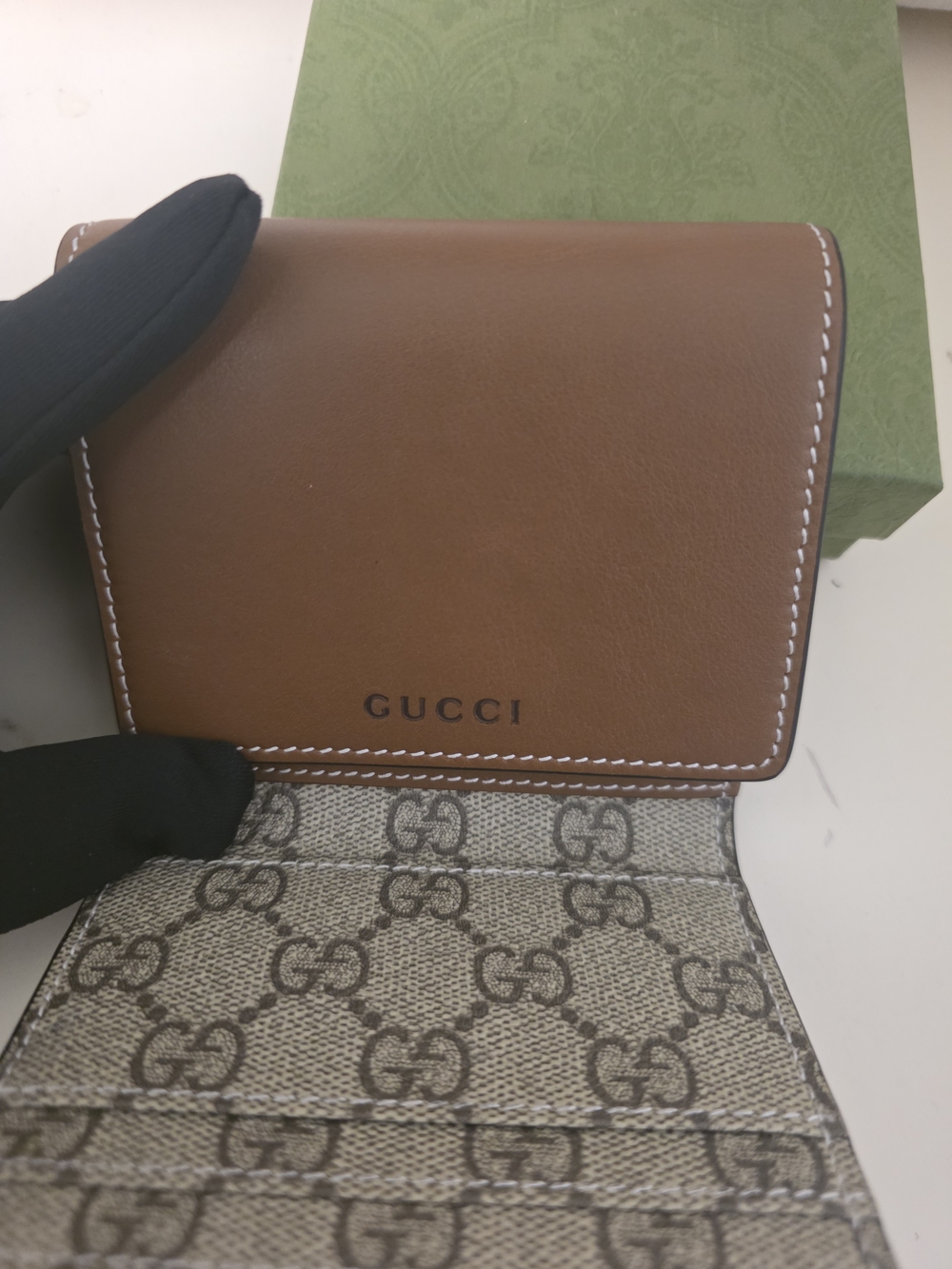 Gucci Brown Leather Wallet - GUCCI Logo - Picture 8 of 14